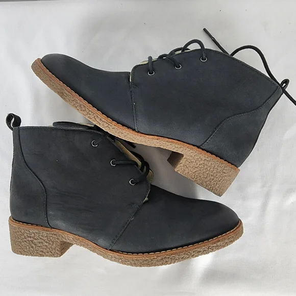 NEW Rebecca Minkoff Persys Shearling Lace-Up Boot Women's 6 Petrol Green Black - Picture 5 of 12